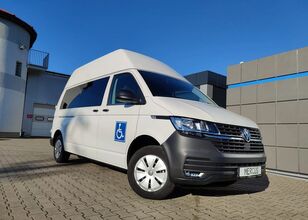 Volkswagen Transporter combi van