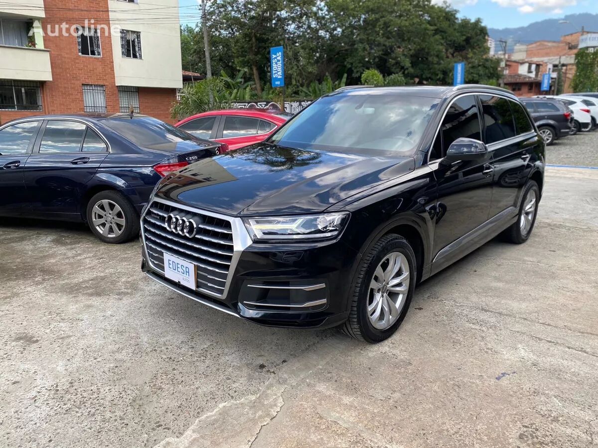 Audi Q7 crossover