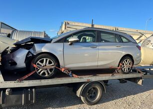 Opel Astra K estate car for parts