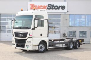 MAN TGX 26.440 XXL 6x2 container chassis