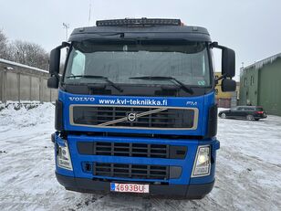 Volvo FM flatbed truck