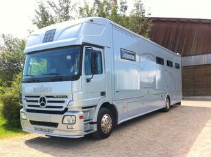 Mercedes-Benz Actros Horse transporter horse truck