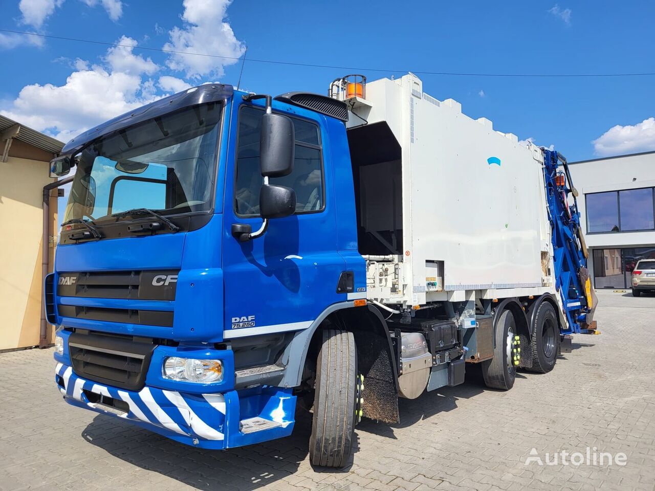 DAF CF75 garbage truck