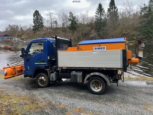 Durso Multimobile plow rig w/ Plow and salt spreader universal communal machine