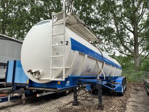 LAG 0-3-40 3-axle water tanktrailer Langzaam Verkeer 24,5M3 tanker semi-trailer