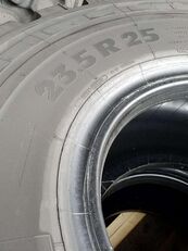 Michelin 23.5 R 25 truck tire