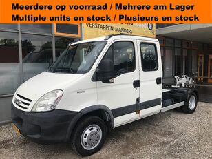IVECO Daily 40C18 3.0 HPI Euro 4 BE Trekker DC 7-Pers Luchtvering truck tractor