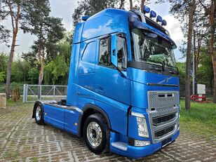 Volvo FH4 500 / KABINA XXL / XENON / ACC / ZBIORNIKI 1500 truck tractor